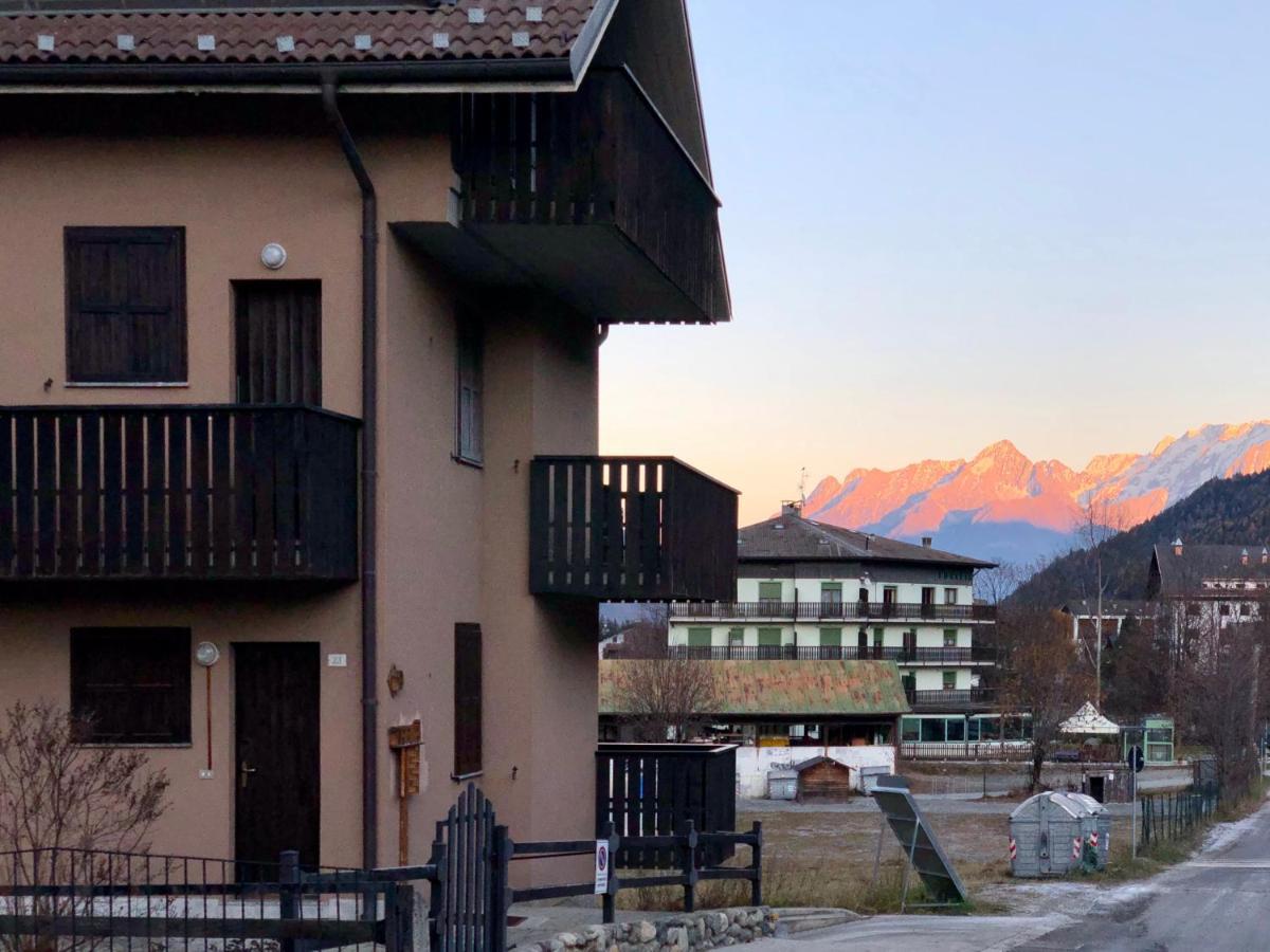 Tabla - Confort Ed Eleganza A 100 Mt Dagli Impianti Aprica Kültér fotó