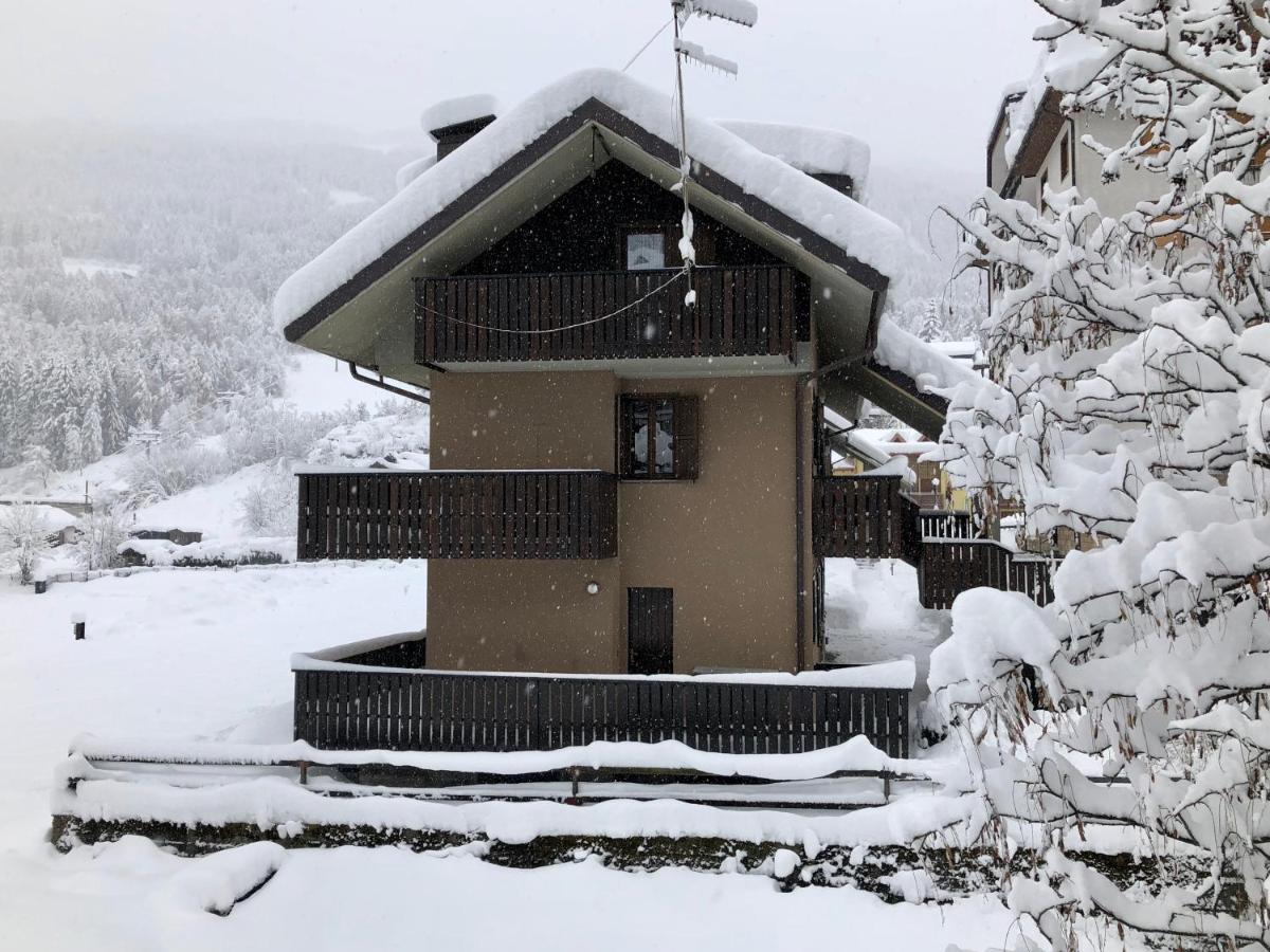 Tabla - Confort Ed Eleganza A 100 Mt Dagli Impianti Aprica Kültér fotó