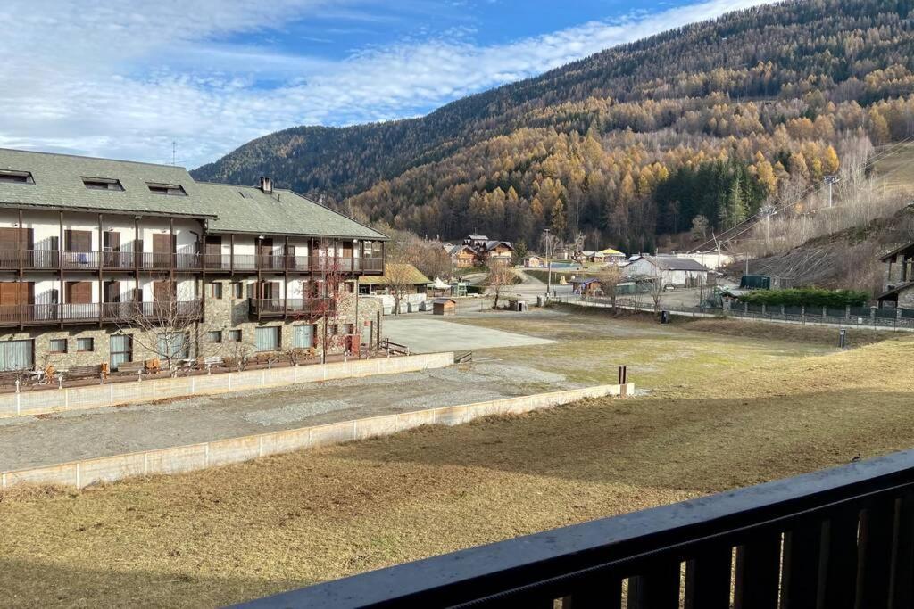 Tabla - Confort Ed Eleganza A 100 Mt Dagli Impianti Aprica Kültér fotó
